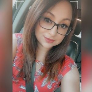 Meet your Posher, Gina